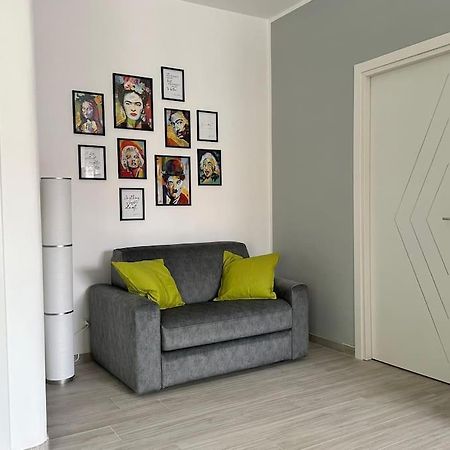 Simply House צ'יוויטווקיה מראה חיצוני תמונה